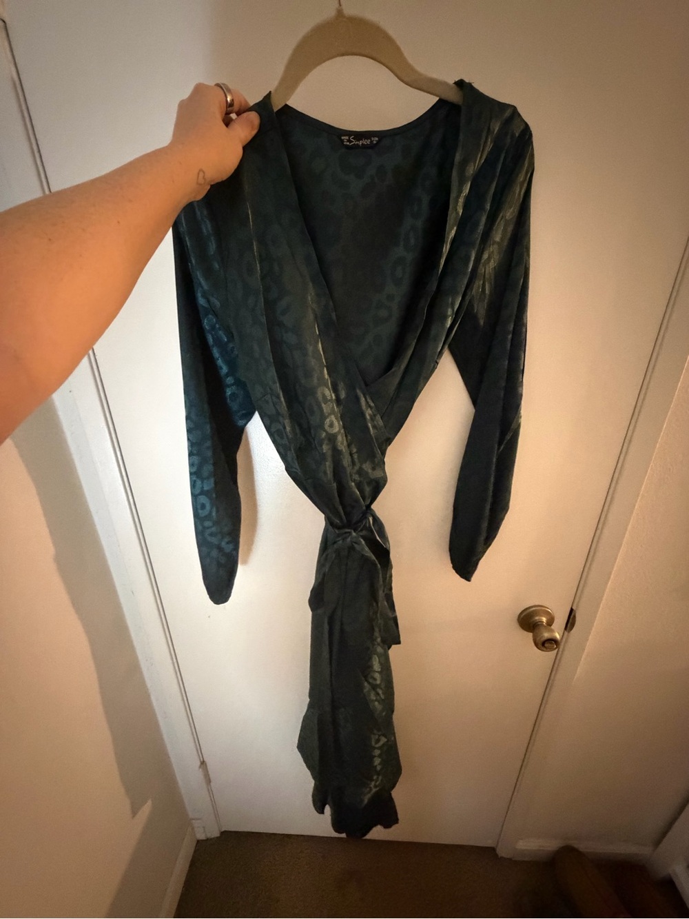Simple Dark Green Leopard-Print Maxi Dress